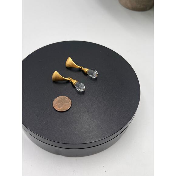 Gold Plated Faceted Teardrop Glass Crystal Bling Drop Dangle Earrings - Picture 7 of 9